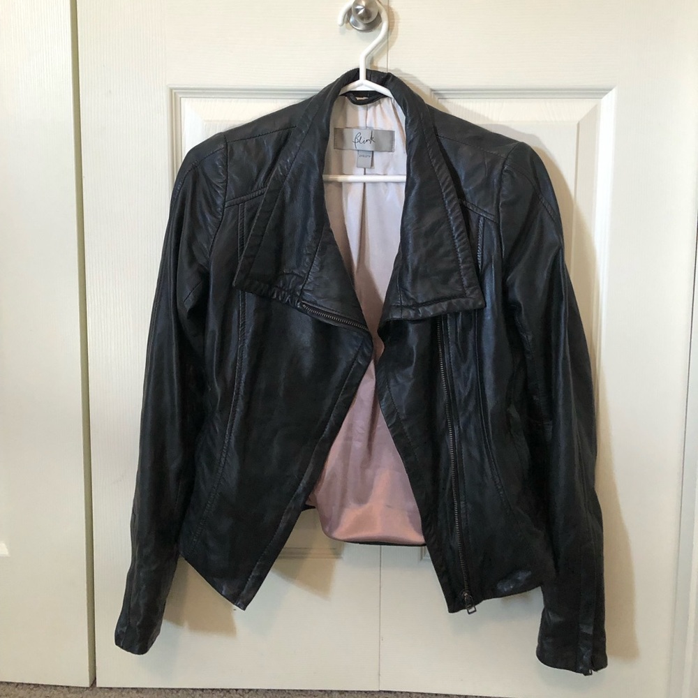 Leather jacket size XS